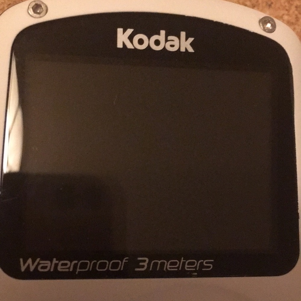 Kodak PlaySport Zx3 Video Camera new in box. HD 1080p. Waterproof to 3 meters. - Picture 6 of 8